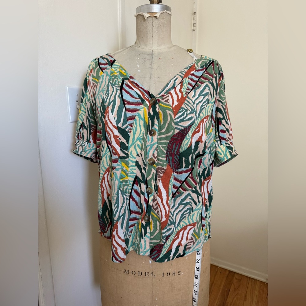 CLOSET CLEAR OUT: Maeve Blaise Buttondown